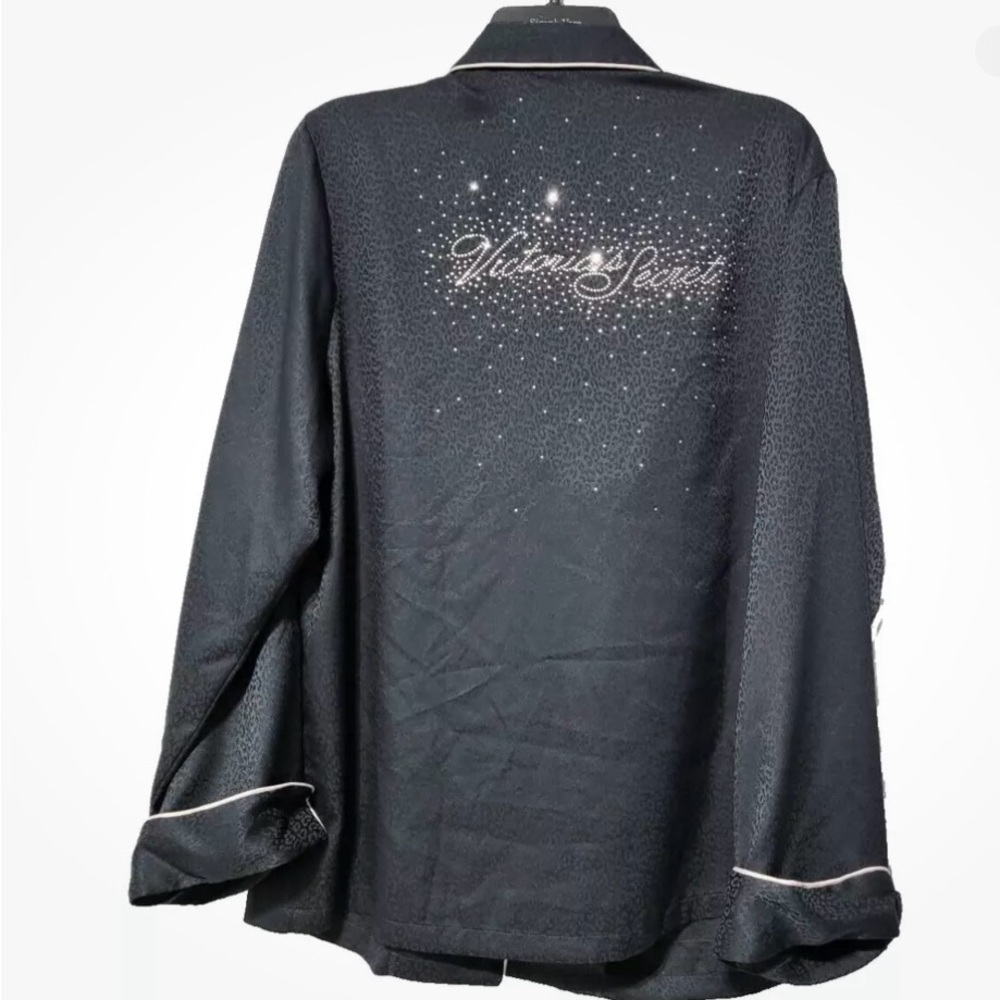 VICTORIA'S SECRET BLING BLACK SILKY SATIN CRYSTAL LOGO LONG-SLEEVE PAJAMA TOP M